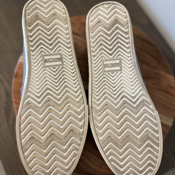 TOMS Alpargata Cupsole Slip-Ons – Grey Star Print Canvas, Women’s US 7, Like-New - Picture 8 of 8